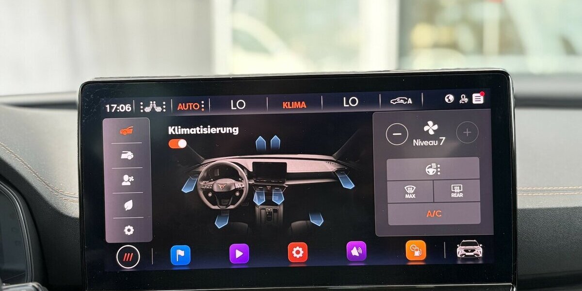 Cupra Formentor 2,0 TSI VZ 4Drive KAMERA/NAVI/SHZ/DAB 37.620 km 29.900 &euro; Villingen-Schwenningen 78054