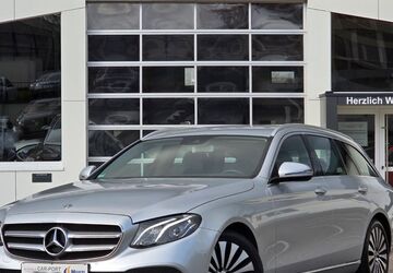 Mercedes-Benz E 220 122.000 km 21.990 &euro; Deißlingen 78652
