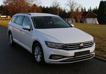 VW Passat Variant 107.000 km 20.990 &euro; Aichhalden-Rötenberg 78733