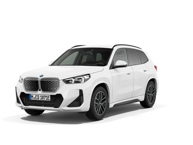 BMW iX1 12.990 km 49.930 &euro; Villingen Schwenningen 78052
