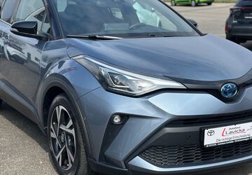 Toyota C-HR 40.000 km 23.490 &euro; Villingen-Schwenningen 78056