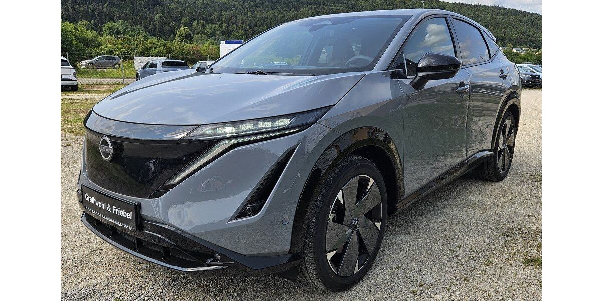 Nissan Ariya 15.000 km 42.490 &euro; Tuttlingen 78532