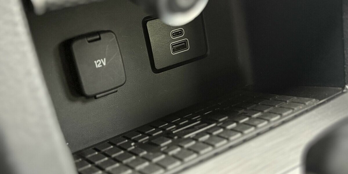 VW Amarok 4Motion V6 360°/NAVI/STANDHZ/SHZ/DAB+/AHK 41.134 km 45.900 &euro; Villingen-Schwenningen 78054