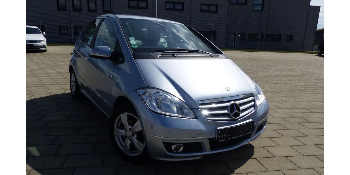 Mercedes-Benz A 180 94.000 km 5.300 &euro; Zimmern 78658