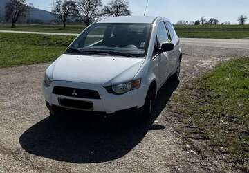 Mitsubishi Colt 105.000 km 2.750 &euro; Schömberg 72355