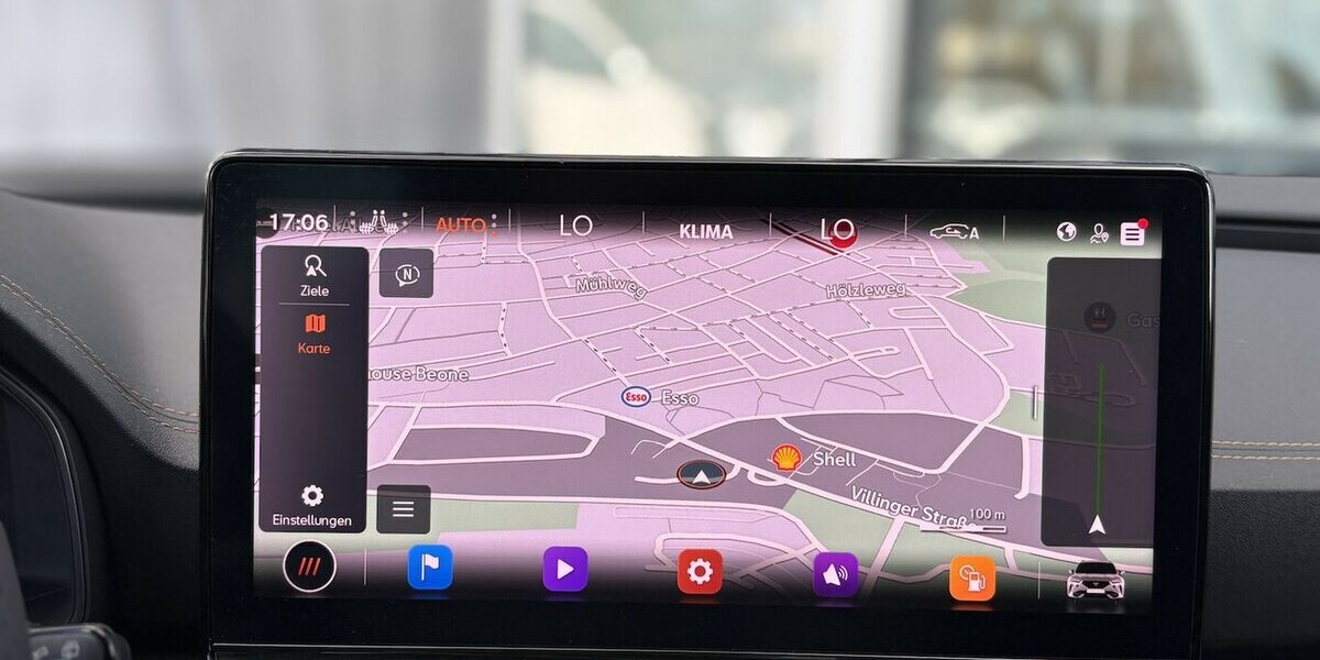 Cupra Formentor 2,0 TSI VZ 4Drive KAMERA/NAVI/SHZ/DAB 37.620 km 29.900 &euro; Villingen-Schwenningen 78054