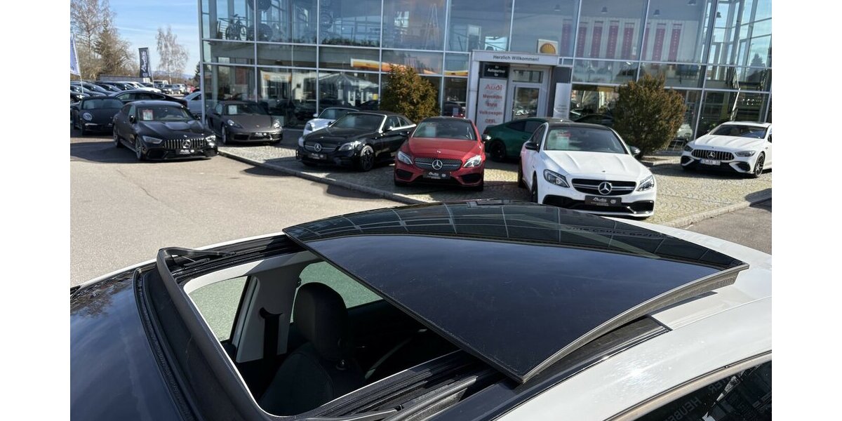 Seat Leon 1.4 TSI FR NAVIGATION/PANORAMA/SHZ/1.HAND 99.990 km 12.900 &euro; Villingen-Schwenningen 78054