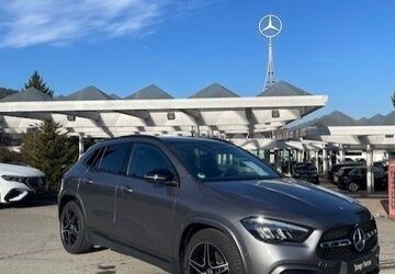 Mercedes-Benz GLA 200 3.529 km 45.400 &euro; Tuttlingen 78532