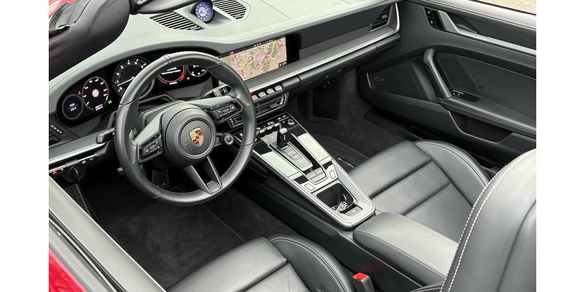 Porsche 992 911 CARRERA4/BOSE/LEDER/CHRONO/KAMERA/MEMORY 21.266 km 115.900 &euro; Villingen-Schwenningen 78054