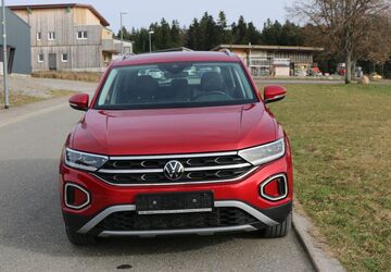 VW T-Roc 98.800 km 25.990 &euro; Aichhalden-Rötenberg 78733