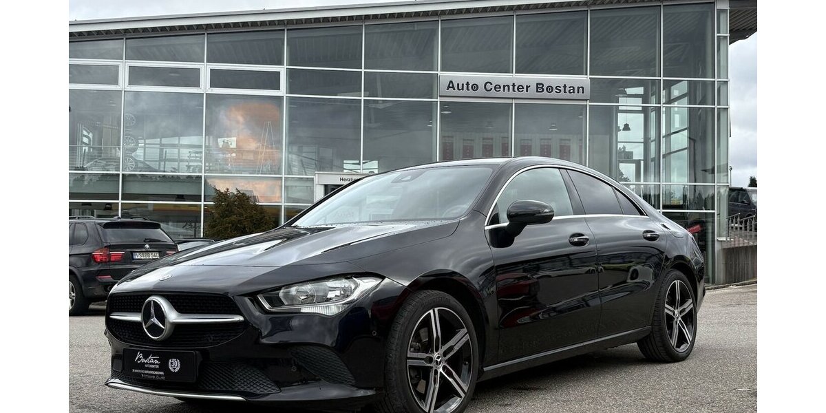 Mercedes-Benz CLA 200 d 4MATIC NAVI/KAMERA/AHK/SHZ/LED/1.HAND 89.949 km 28.900 &euro; Villingen-Schwenningen 78054