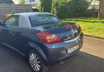 Opel Tigra 194.000 km 5.000 &euro; Villingen Schwenningen 78056