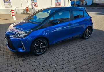 Toyota Yaris 43.000 km 15.700 &euro; Rottweil 78628