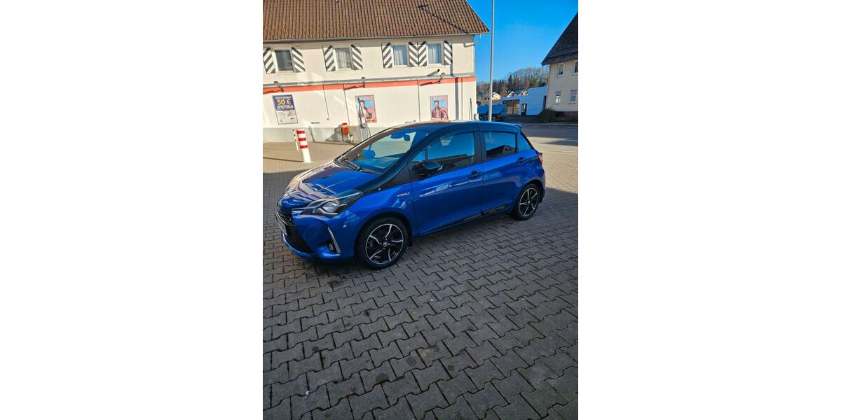 Toyota Yaris 43.000 km 15.700 &euro; Rottweil 78628