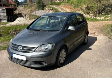VW Golf Plus 145.667 km 2.799 &euro; Gutach 77793
