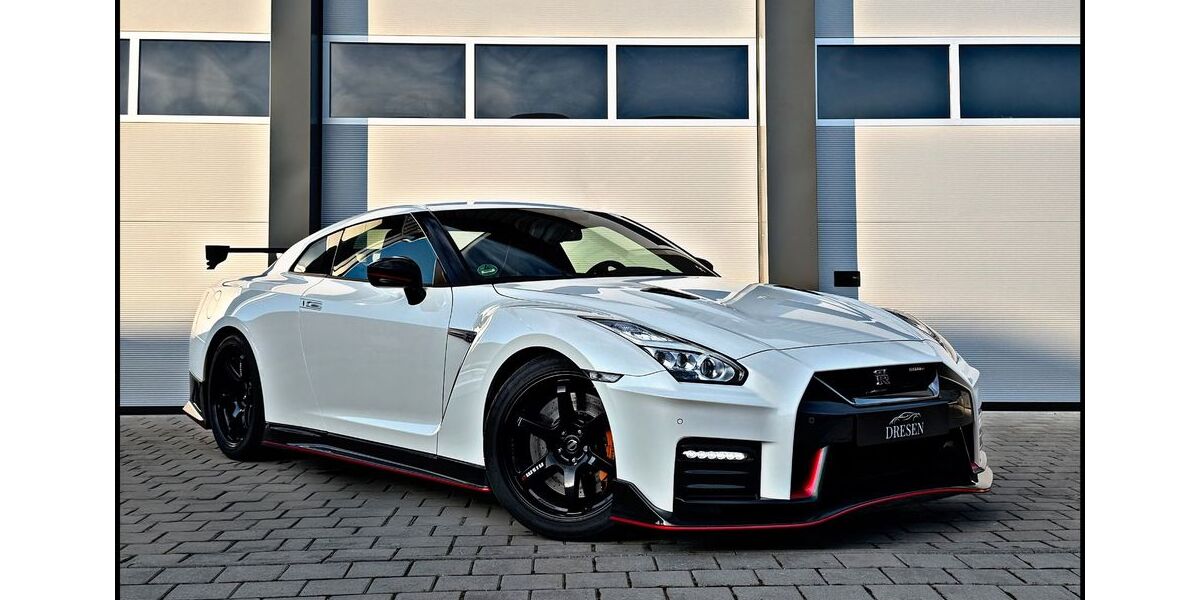 Nissan GT-R 8.117 km 300.000 &euro; Seitingen-Oberflacht 78606