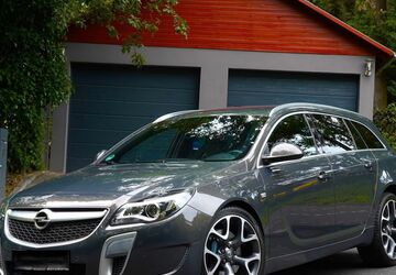 Opel Insignia 153.000 km 12.490 &euro; Bonndorf im Schwarzwald 79848