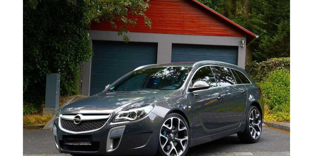 Opel Insignia 153.000 km 12.490 &euro; Bonndorf im Schwarzwald 79848