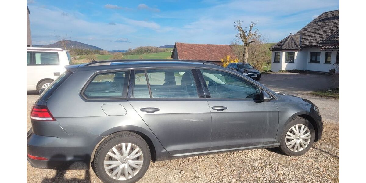 VW Golf 127.965 km 11.500 &euro; Wutach 79879