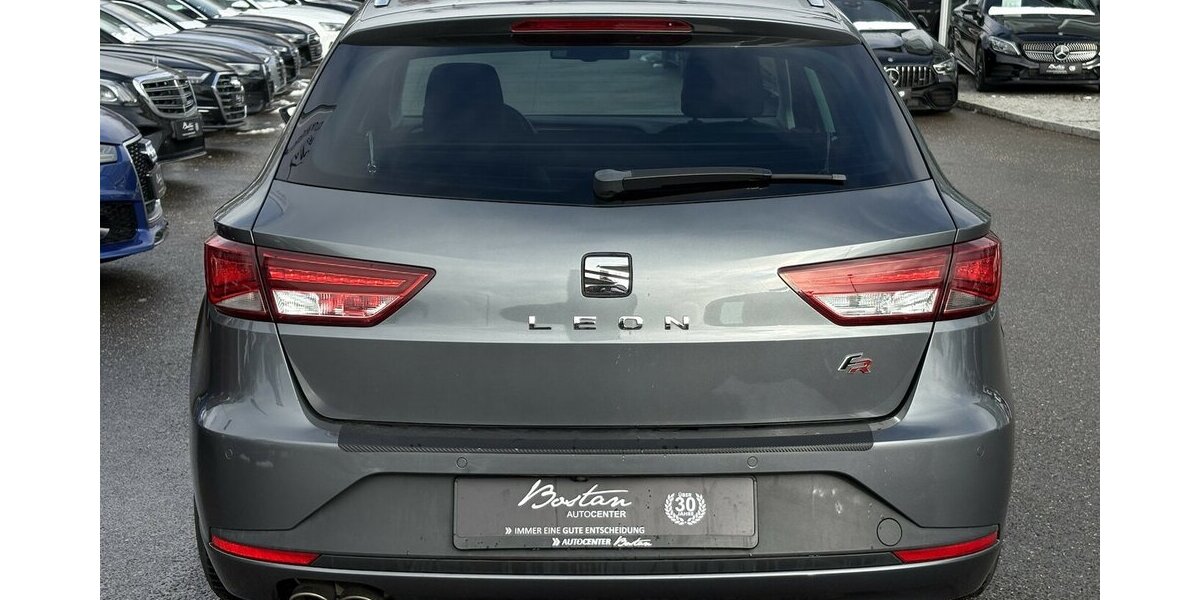 Seat Leon 1.4 TSI ST FR KAMERA/NAVI/SHZ/AHK/LED/TEMPO 81.478 km 12.800 &euro; Villingen-Schwenningen 78054