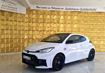 Toyota Yaris 12.500 km 41.990 &euro; Villingen-Schwenningen 78048