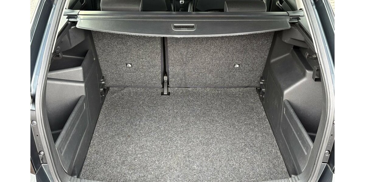 Skoda Fabia Combi Ambition FWD/PDC/ISOFIX/TOUCH/KLIMA 131.815 km 8.900 &euro; Villingen-Schwenningen 78054