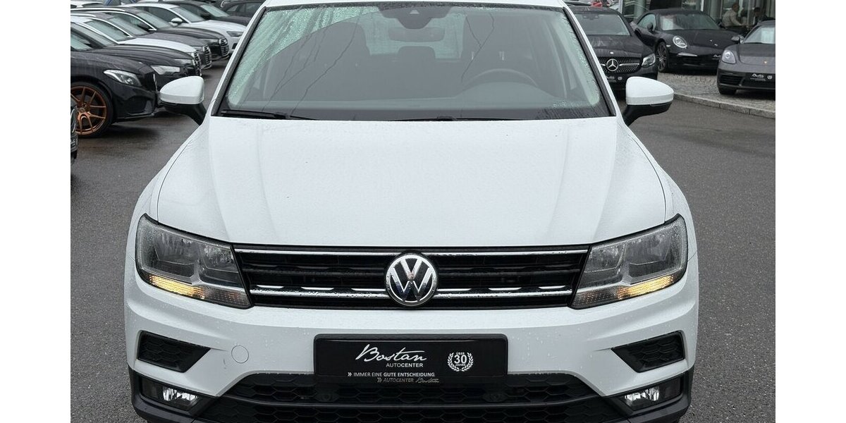 VW Tiguan 2.0 TDI 4Motion DSG/AHK/SHZ/DAB/CARPLAY 126.308 km 19.900 &euro; Villingen-Schwenningen 78054