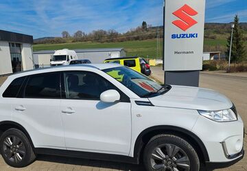 Suzuki Vitara 188.000 km 13.900 &euro; Seitingen-Oberflacht 78606