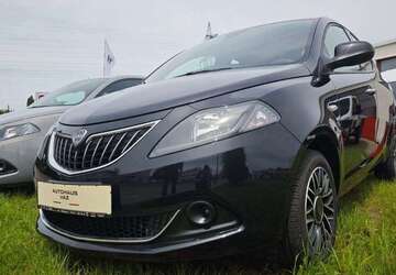 Lancia Ypsilon 1.001 km 20.990 &euro; Villingen-Schwenningen 78052
