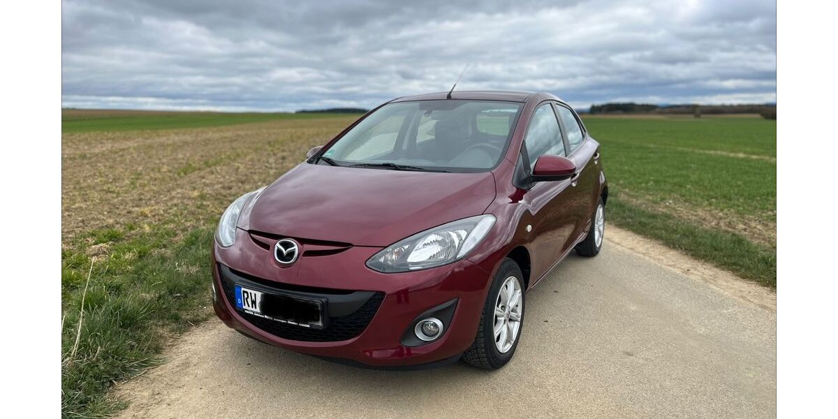 Mazda 2 23.100 km 8.050 &euro; Dunningen 78655
