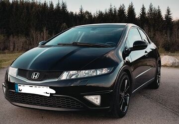 Honda Civic 294.400 km 2.600 &euro; Donaueschingen 78166