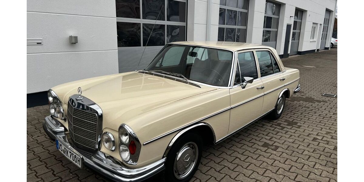 Mercedes-Benz 280 230.000 km 18.890 &euro; Bad Dürrheim 78073