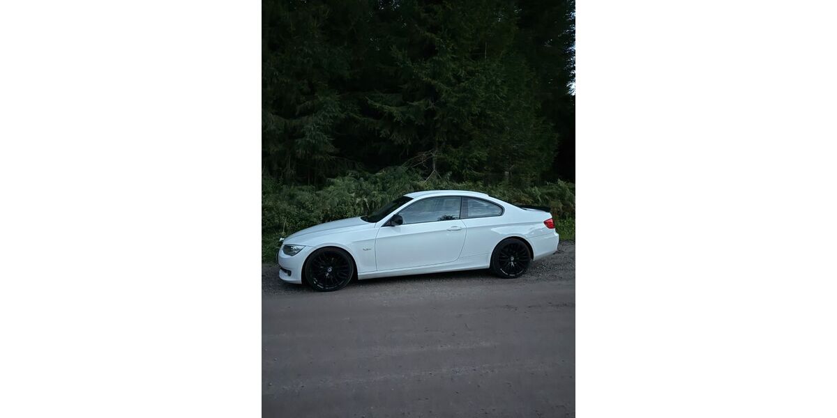 BMW 320 130.000 km 8.777 &euro; villingen-Schwenningen 78056
