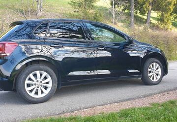 VW Polo 50.700 km 14.900 &euro; St. Märgen 79274