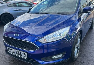 Ford Focus 181.500 km 5.999 &euro; Trossingen 78647