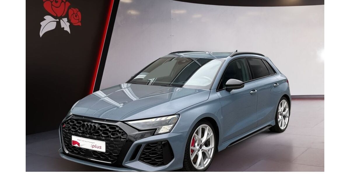 Audi RS3 49.000 km 57.350 &euro; Villingen-Schwenningen 78052