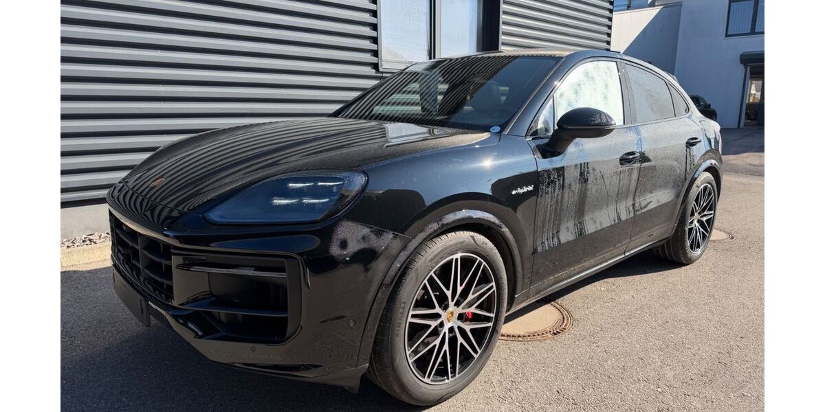 Porsche Cayenne 26.000 km 113.000 &euro; Rietheim-Weilheim 78604