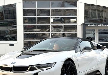 BMW i8 29.685 km 90.990 &euro; Deißlingen 78652