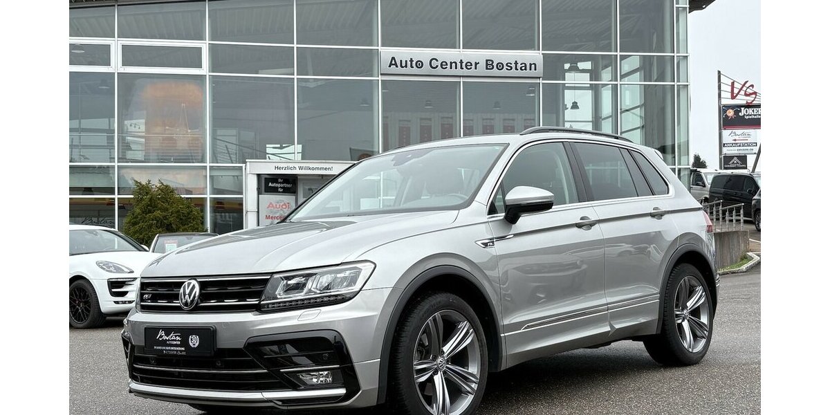 VW Tiguan 1.5 TSI RLine ACC/NAVI/AHK/SHZ/LED/1.HAND 73.187 km 25.800 &euro; Villingen-Schwenningen 78054