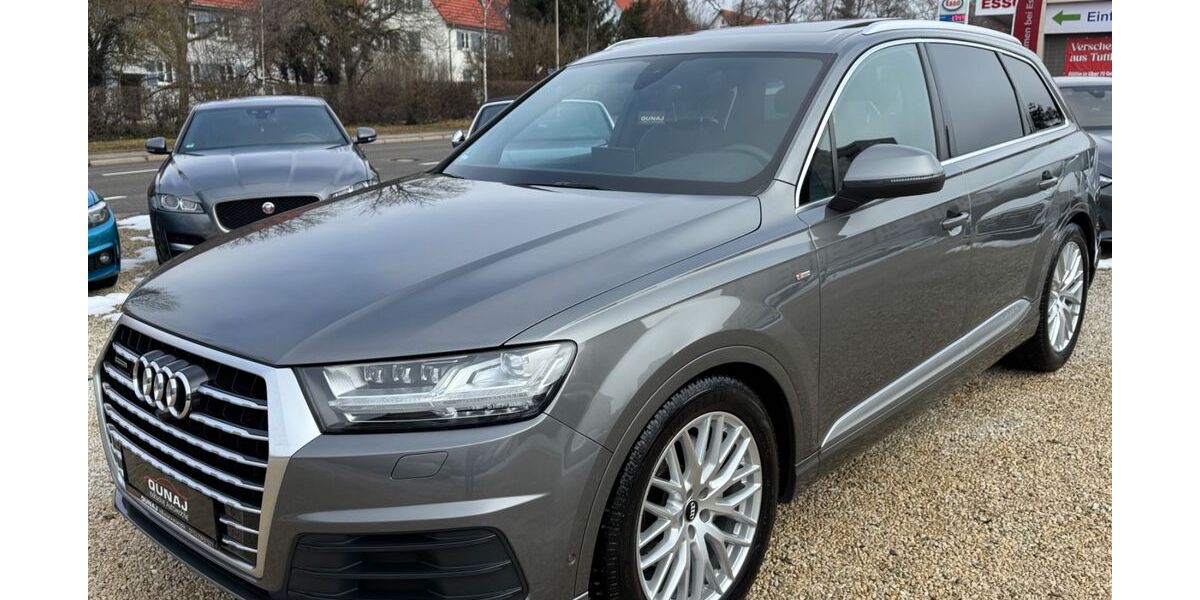 Audi Q7 131.791 km 31.990 &euro; Tuttlingen 78532